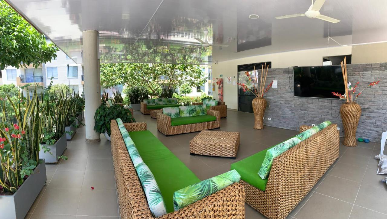 Lujoso Apartamento Hacienda Penalisa Girardot Eksteriør billede